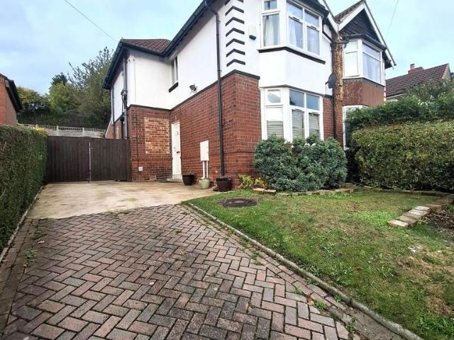 Leeds, West Yorkshire, LS7 3 bed semi detached house to rent £1,400 pcm £323 pw