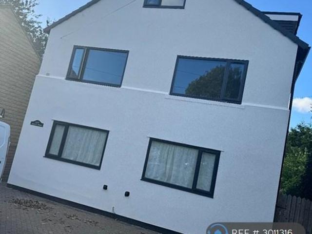 Leeds & Bradford Road, Leeds, LS13 1 bed in a house share to rent £600 pcm £138 pw