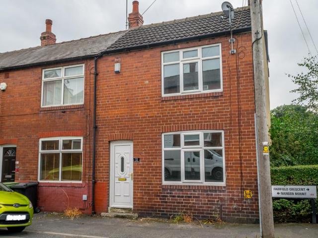 LEEDS, LS13 2 bed end of terrace house to rent £895 pcm £207 pw