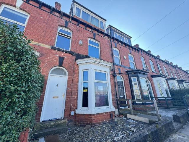 Leeds LS6 5 bed terraced house to rent £2,100 pcm £485 pw