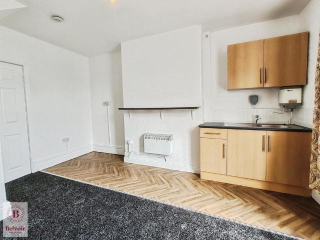 Leeds Road, Nelson, BB9 1 bed flat to rent £525 pcm £121 pw