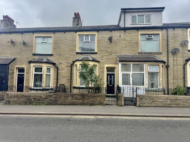 Leeds Road, Nelson BB9, 1 bed terraced house to rent, £800 pcm | PrimeLocation