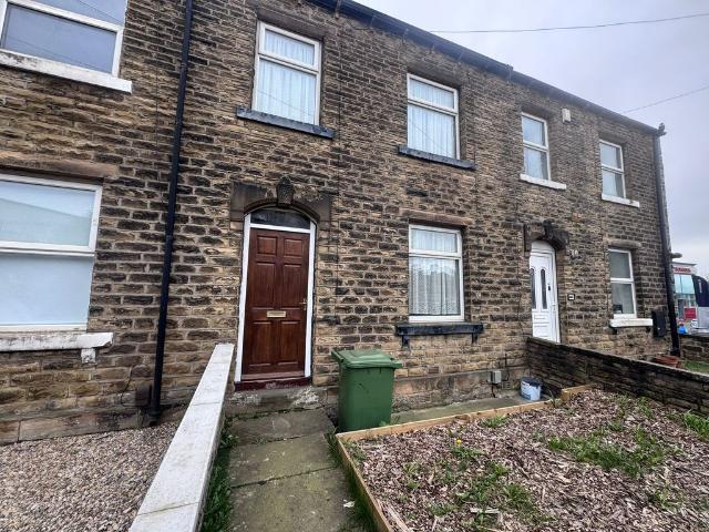 Leeds Road, Huddersfield HD2, 2 bed terraced house to rent, £650 pcm | PrimeLocation