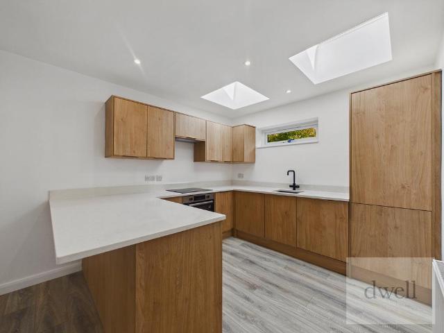 Leeds Road, Kippax, LS25 1 bed flat to rent £800 pcm £185 pw