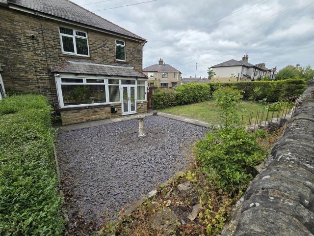 Leeds Road, Shipley BD18, 3 bed semi detached house to rent, £1,400 pcm | PrimeLocation