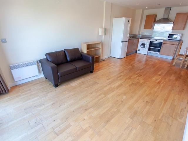 Leeds Street, L3 2DD, 2 bed apartment to rent £900 pcm £208 pw