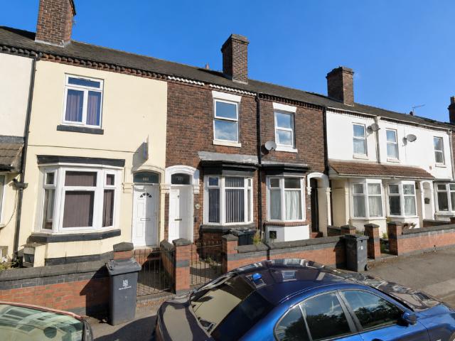 Leek Road, Stoke, Stoke On Trent, Staffordshire ST4, 2 bed terraced house to rent, £795 pcm | PrimeLocation
