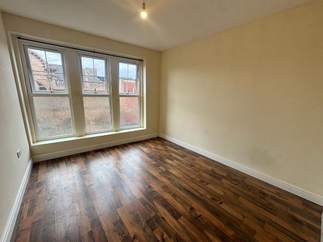 Leeming Street, Mansfield NG18, 1 bed flat to rent, £595 pcm | PrimeLocation