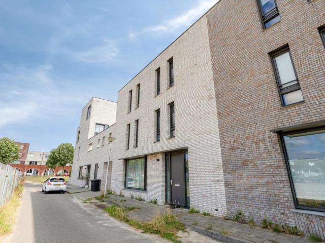 Leendert Overduinstraat 18, 7513GM ENSCHEDE