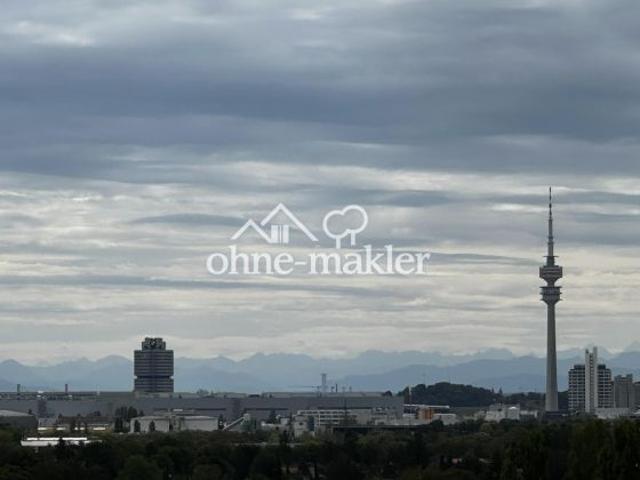 Leerstehende große Wohnung mit Alpenblick aus dem Münchner Norden