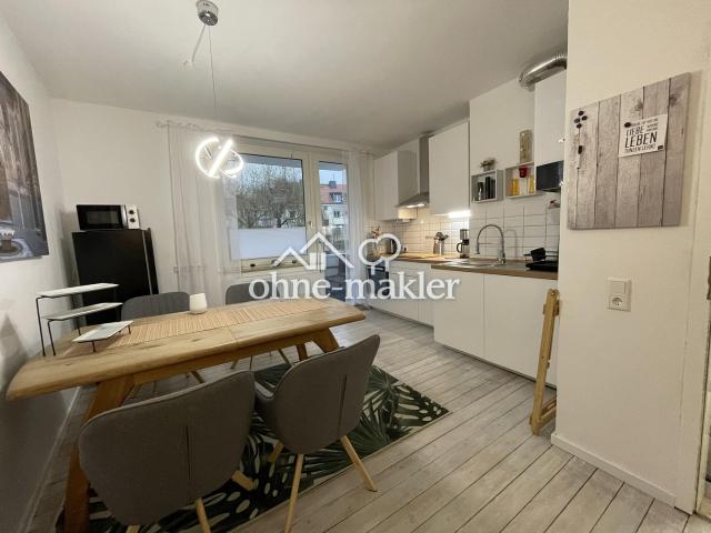 Leerstehende sanierte Altbauwohnung mit Balkon Nähe Eilenriede