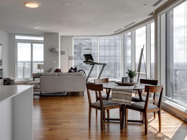 Legends Private Residences 2+Den, 2.5 Bathroom Apartment for Rent