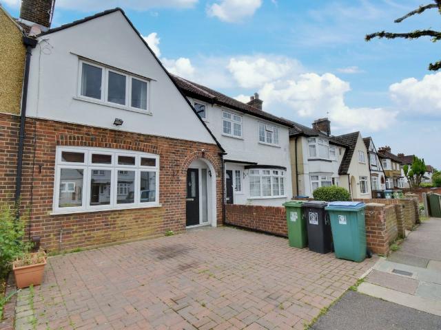 Leggatts Way, Watford, Hertfordshire WD24, 3 bed terraced house to rent, £2,050 pcm | PrimeLocation