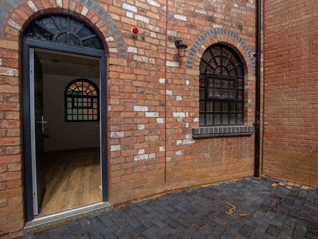 Legge Lane, Birmingham B1, 2 bed flat to rent, £1,150 pcm | PrimeLocation