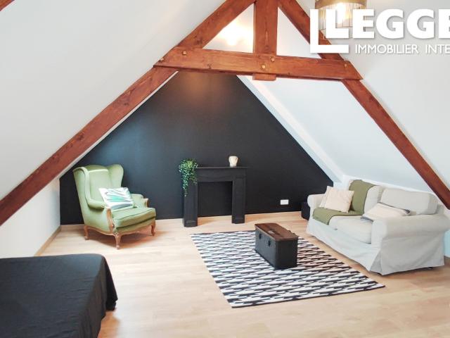 Leggett. Belle maison, 3 ch, 2,5 sdb, tout rénovée, rien a faire. À pied des commerces. Plage d'Utah a 5 min