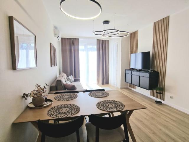 Nowoczesne 2 pokojowe mieszkanie z balkonem i garażem