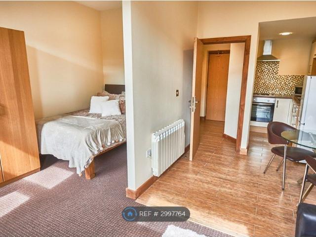 Legrams Mill Residence, Bradford BD7, Studio to rent, £680 pcm | PrimeLocation
