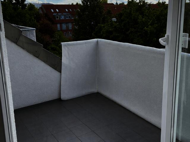LEHRTE | gepflegte und gemütliche 2 Zi. Wohnung mit Balkon und Abstellraum in ruhiger Wohnsiedlung
