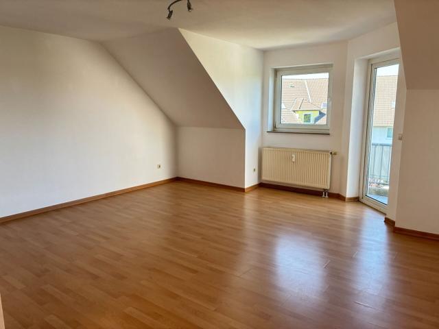 LEHRTE | gepflegte 2 Zimmer Wohnung mit Balkon in ruhiger Wohnsiedlung | Anmietung ab sofort möglich