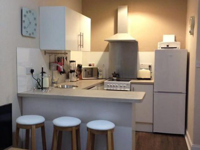 Leith Walk, Edinburgh EH6, 1 bed flat to rent, £2,000 pcm | PrimeLocation