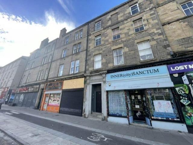 Leith Walk, Edinburgh, Midlothian 1 bed flat to rent £825 pcm £190 pw