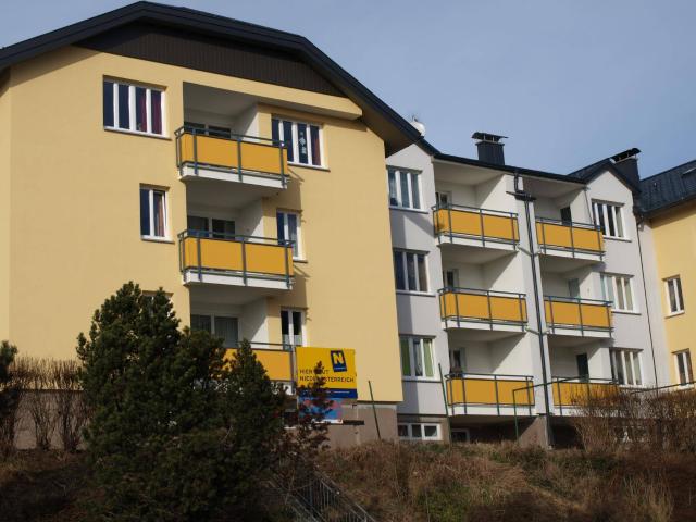 Leiben, 3 Zimmer, 83 m² / [Telefonnummer entfernt]