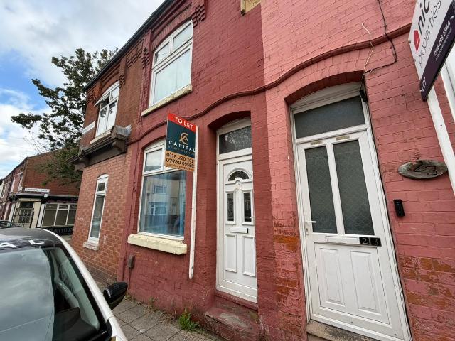 Leicester LE2, 2 bed terraced house to rent, £1,000 pcm | PrimeLocation