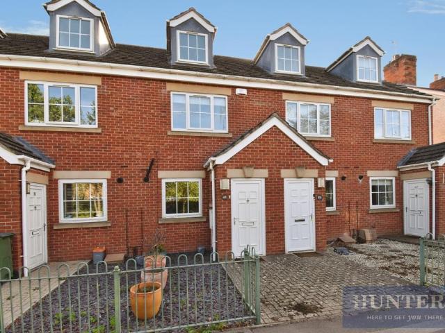 Leicester Road, Countesthorpe, Leicester 3 bed terraced house to rent £1,300 pcm £300 pw