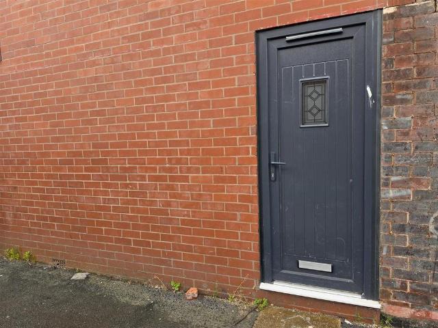 Leicester Road, Salford 3 bed flat to rent £995 pcm £230 pw