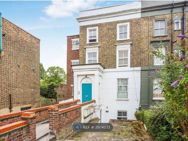 Leighton Road, London NW5, 2 bed flat to rent, £3,199 pcm | PrimeLocation