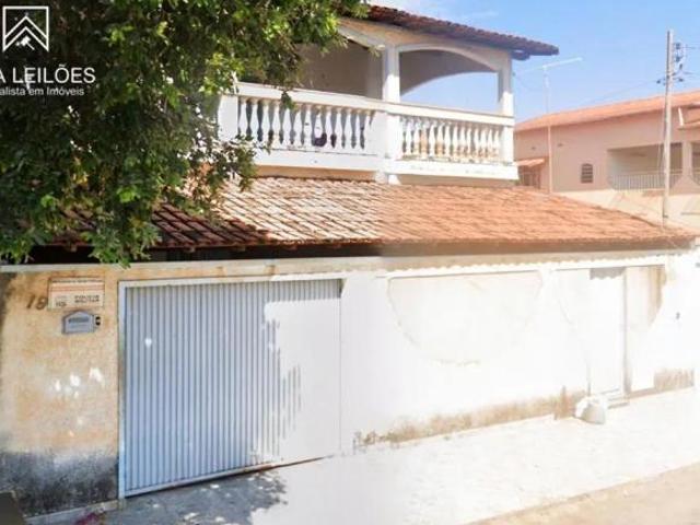 Leilão de sobrado em montes claros mg