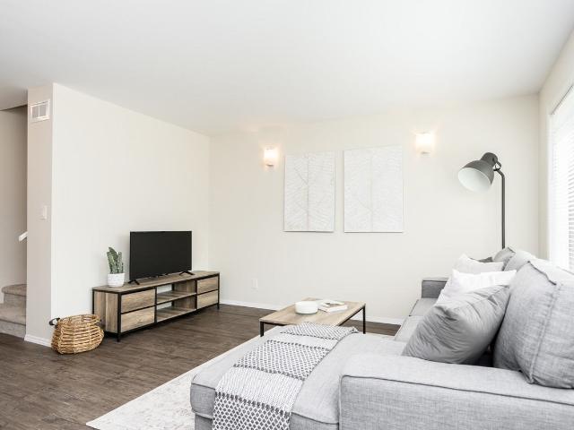 Leila Landing 3 Bedroom Apartment for Rent at 1650 Leila Ave, Winnipeg, MB R2P 2E5 The Maples