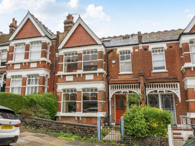 Leinster Road London N10 6 bed house to rent £9,850 pcm £2,273 pw