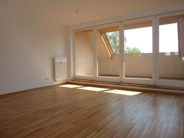 Leipzig, Marienbrunn, Zwickauer Straße 95
