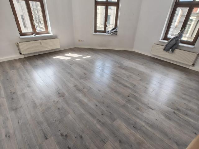 Leipzig Oststraße 2 Raumwohnung mit Wannenbad, in zentrale Lage