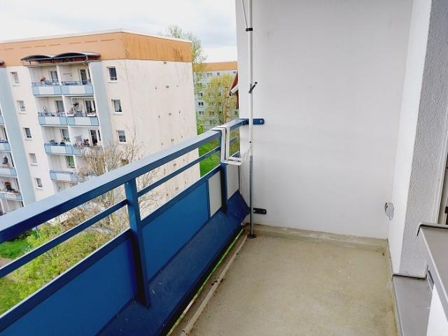 Leipzig: Dachgeschossfeeling mit 4 Zimmern und Balkon