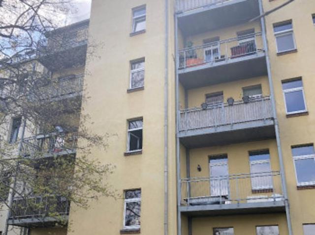 LEIPZIG LEUTZSCH * RENOVIERTE EG WOHNUNG mit BALKON und moderner Ausstattung sucht neuen Mieter