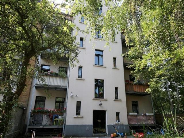 Leipzig Leutzsch: 2 Raum Wohnung im Erdgeschoss mit Balkon
