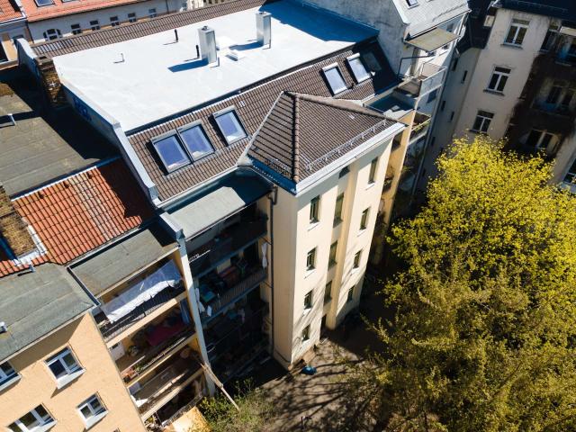 Leipzig Schleußig 4 Zimmer Wohnung mit Balkon in denkmalgeschütztem Altbau