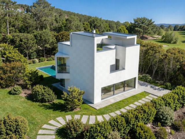 Leiria Óbidos 2510 103798670