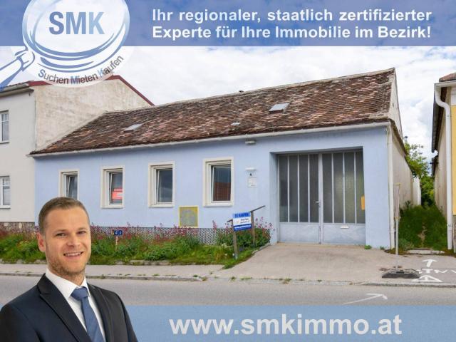 Leistbares Landhaus mit Nebengebäuden und uneinsehbarem Innenhof!