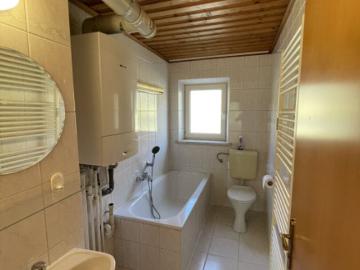 Etagenwohnung zum Verkauf in 3160 - Keller