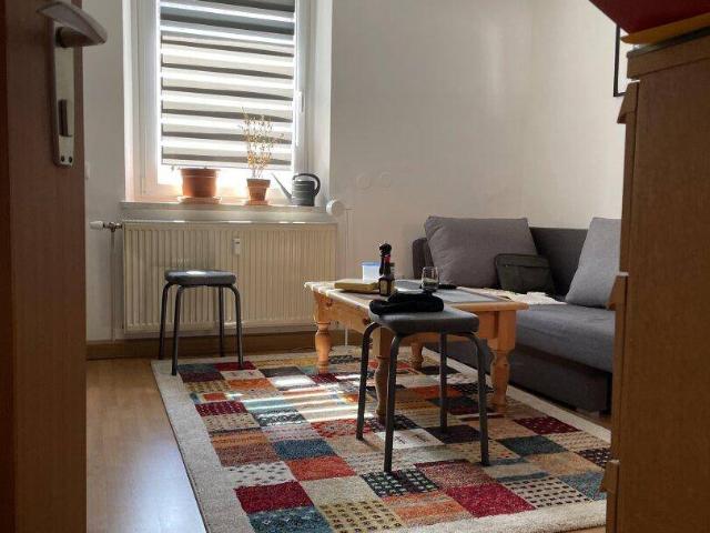 Leistbares Wohnen mit Wohlfühlfaktor! Helle, gemütliche Wohnung mit separater Küche und flexibel nutzbaren Räumen – ruhige und zentrale Lage am grünen Stadtrand von Steyr Münichholz!