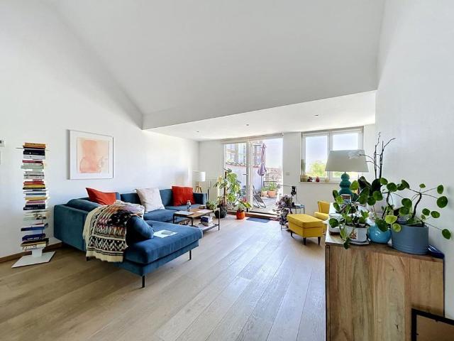 Lepoutre: Duplex Penthouse 2 bedrooms + terraces