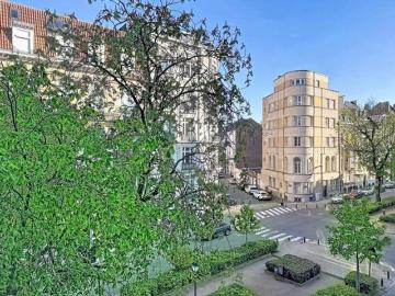 Lepoutre / Pl. Brugmann: Beautiful furnished studio