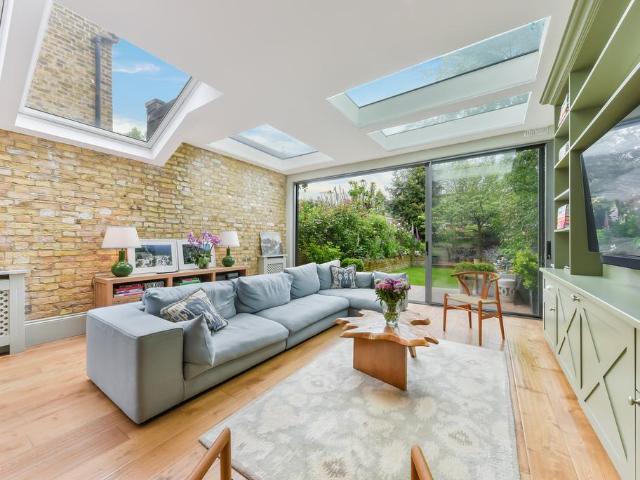 Leppoc Road, SW4 5 bed house to rent £7,000 pcm £1,615 pw