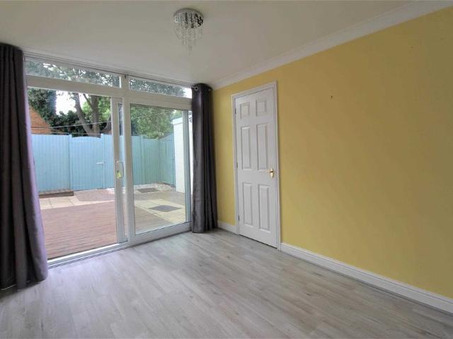 Lerwick Close, Clifton, Nottingham