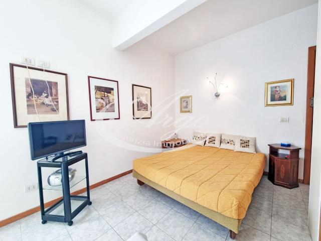 Lerici ZONA Lerici paese AFFITTASI APPARTAMENTO COMPLETAMENTE ARREDATO
