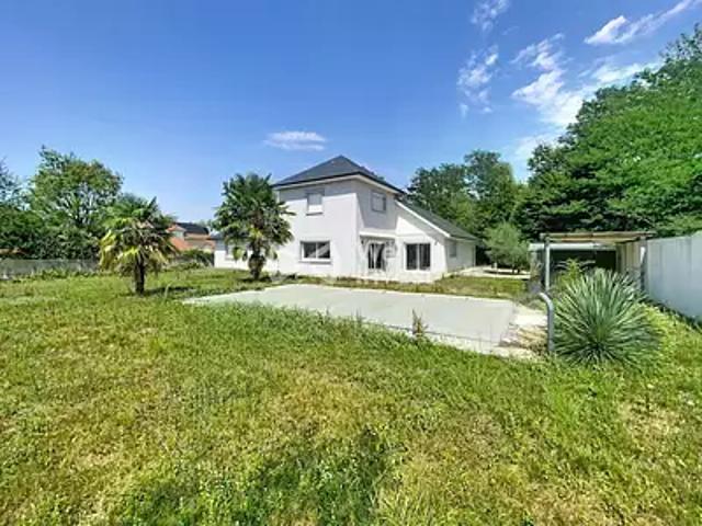 Lestelle Bétharram 64800 Achat / Vente maison 5 pièces t5 piscine terrasse