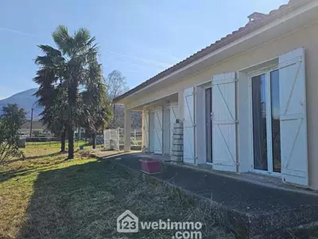 Lestelle Bétharram 64800 Achat / Vente maison 6 pièces t6 piscine parking